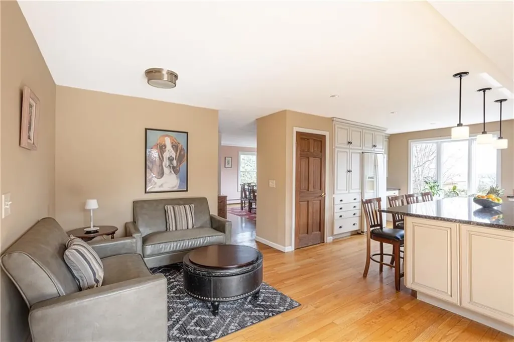 89 Peleg Road Portsmouth RI 02871
