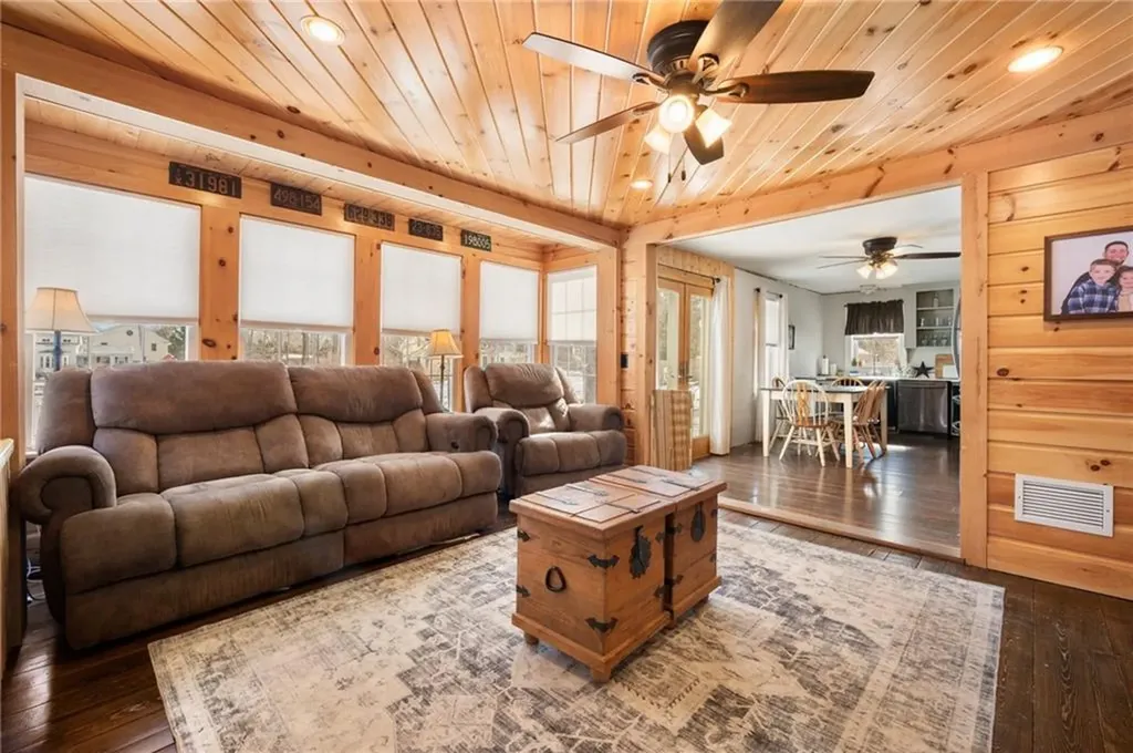 19 West Street Hopkinton RI 02804