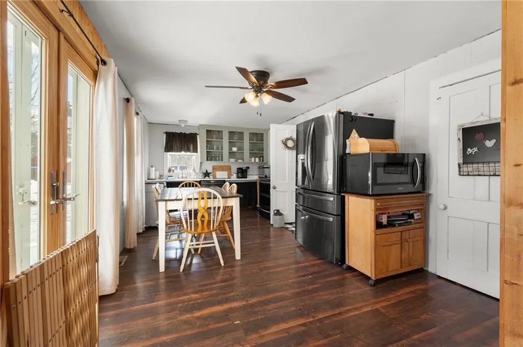 19 West Street Hopkinton RI 02804