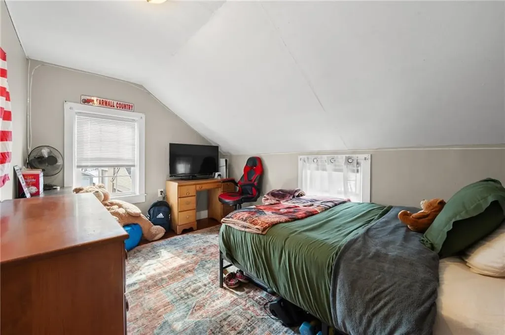 19 West Street Hopkinton RI 02804