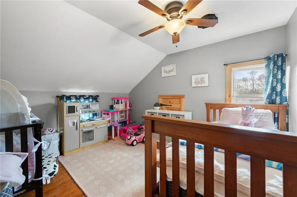 19 West Street Hopkinton RI 02804