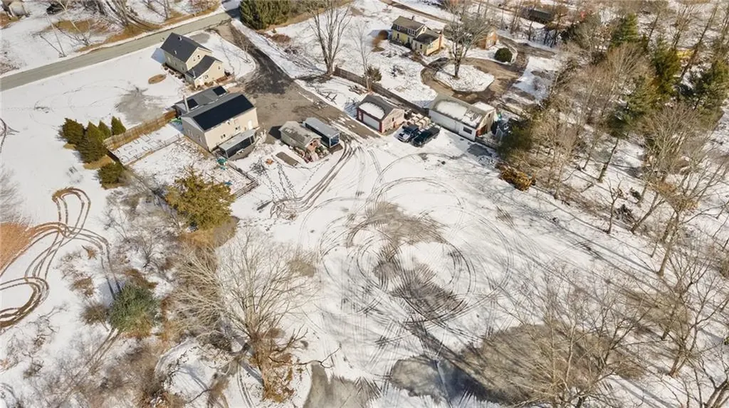 19 West Street Hopkinton RI 02804