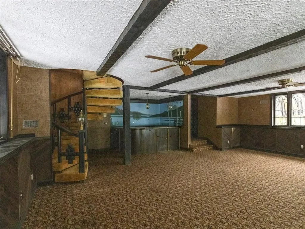 233 Annette Avenue Woonsocket RI 02895