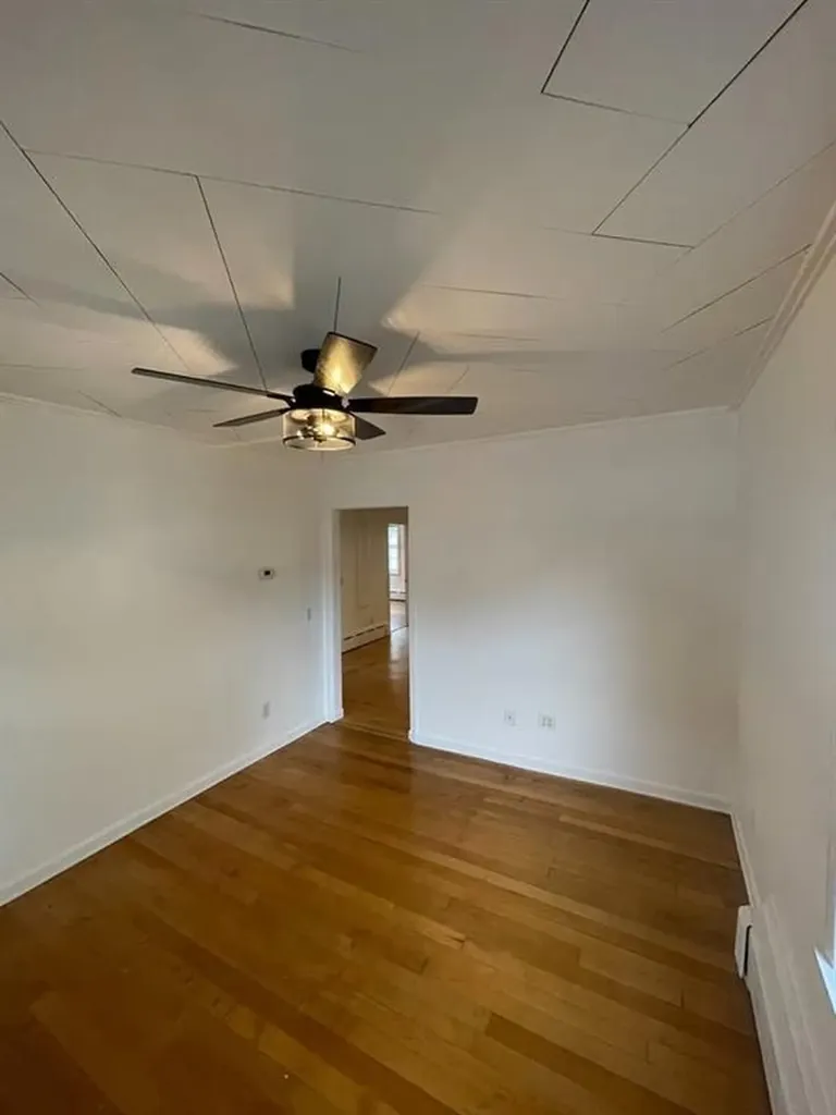 28 Roma Street Bristol RI 02809