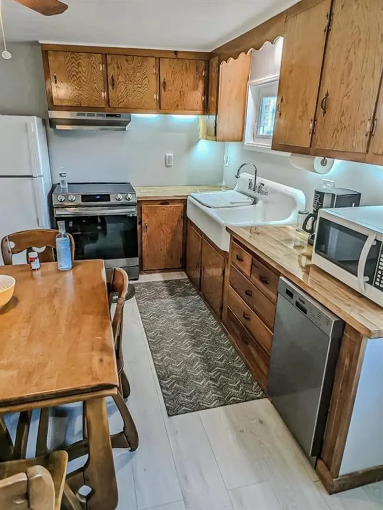 29 Montauk Avenue Westerly RI 02891