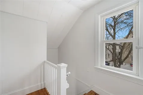 15 Woodlawn Avenue Pawtucket RI 02860