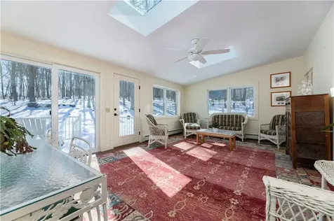 95 Winchester Drive Glocester RI 02857