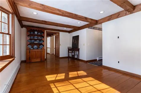 95 Winchester Drive Glocester RI 02857