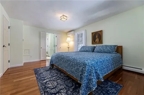 95 Winchester Drive Glocester RI 02857