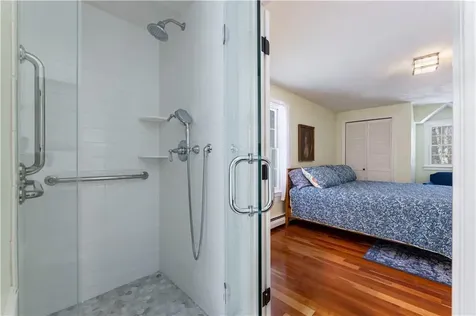 95 Winchester Drive Glocester RI 02857