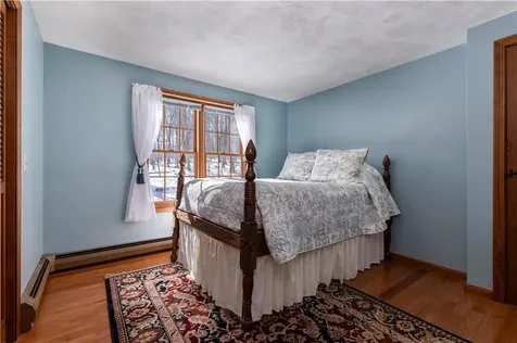 95 Winchester Drive Glocester RI 02857