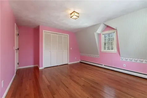 95 Winchester Drive Glocester RI 02857