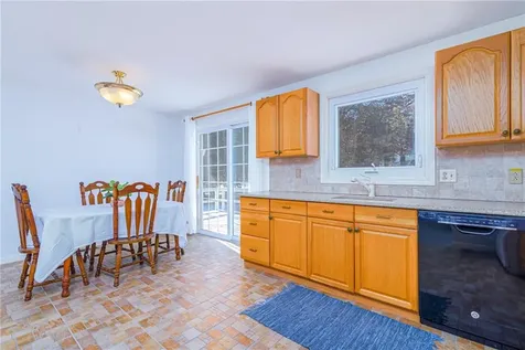 143 Cedar Road Charlestown RI 02813