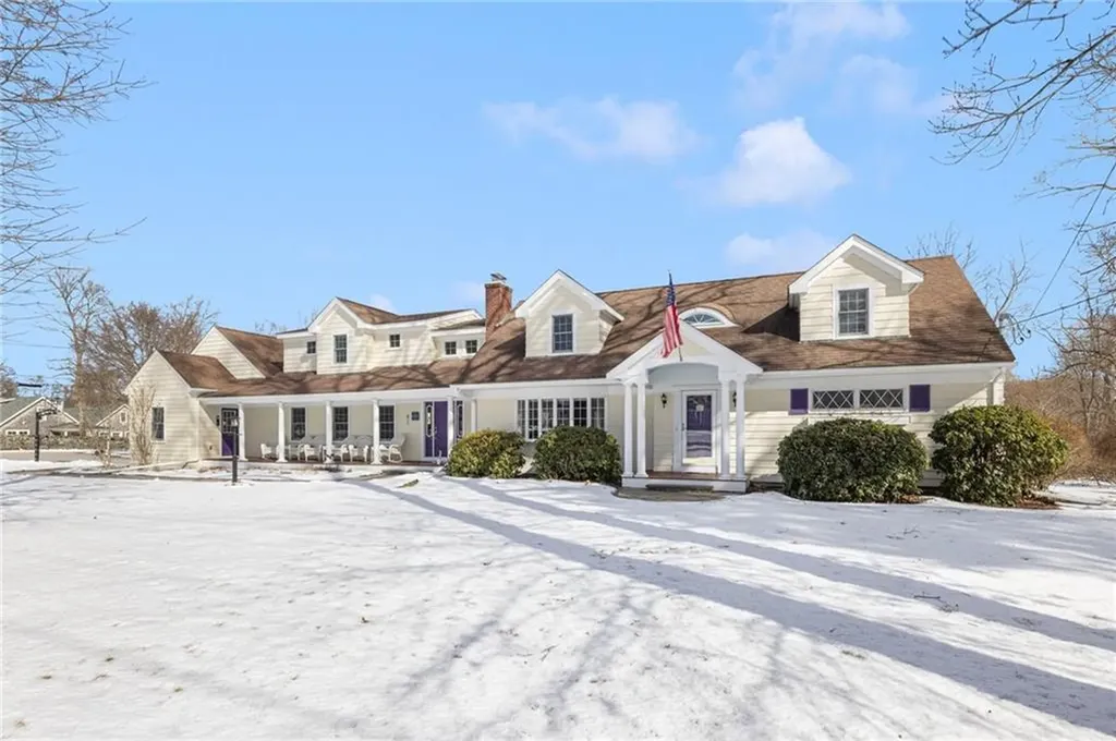 1000 Warwick Neck Avenue Warwick RI 02889