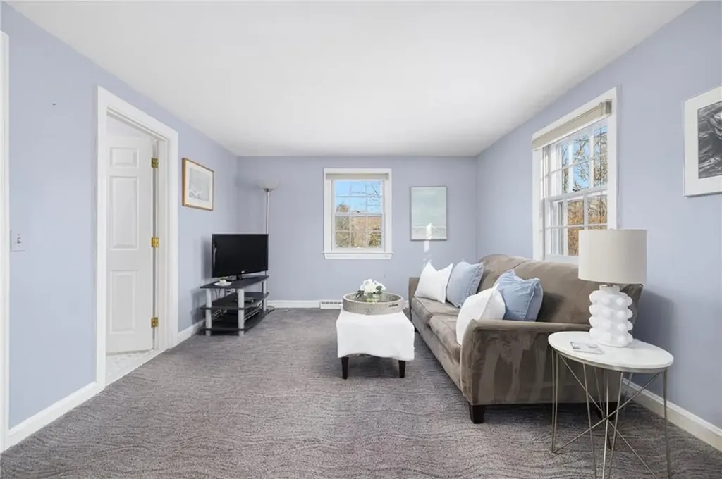 1000 Warwick Neck Avenue Warwick RI 02889