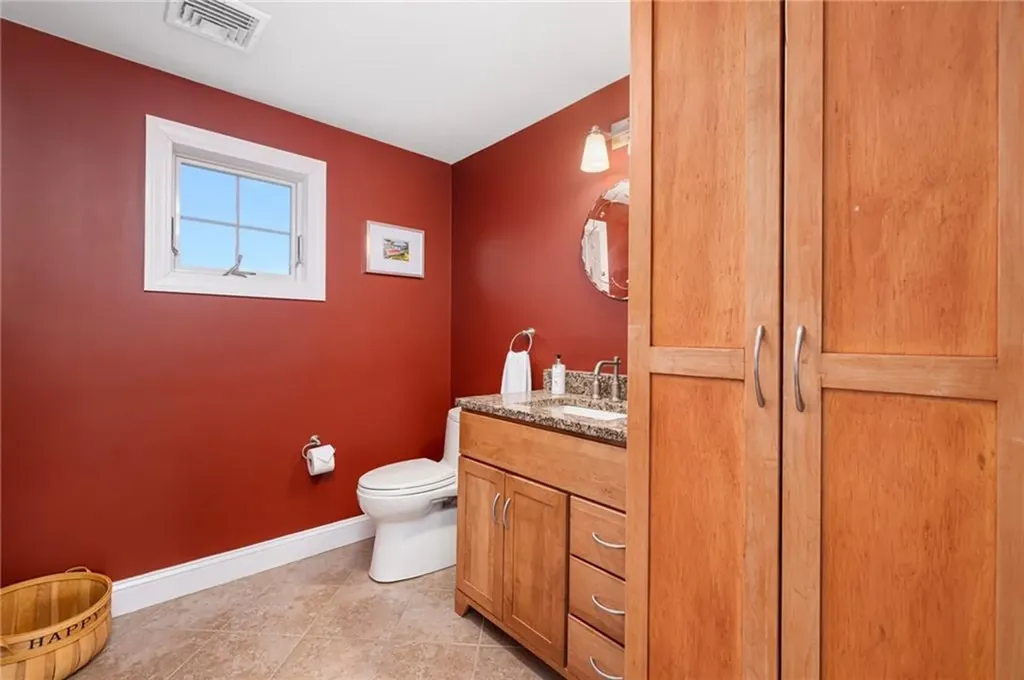 1000 Warwick Neck Avenue Warwick RI 02889