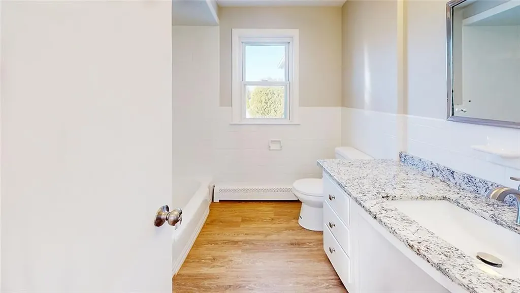 257 East View Avenue Cranston RI 02920