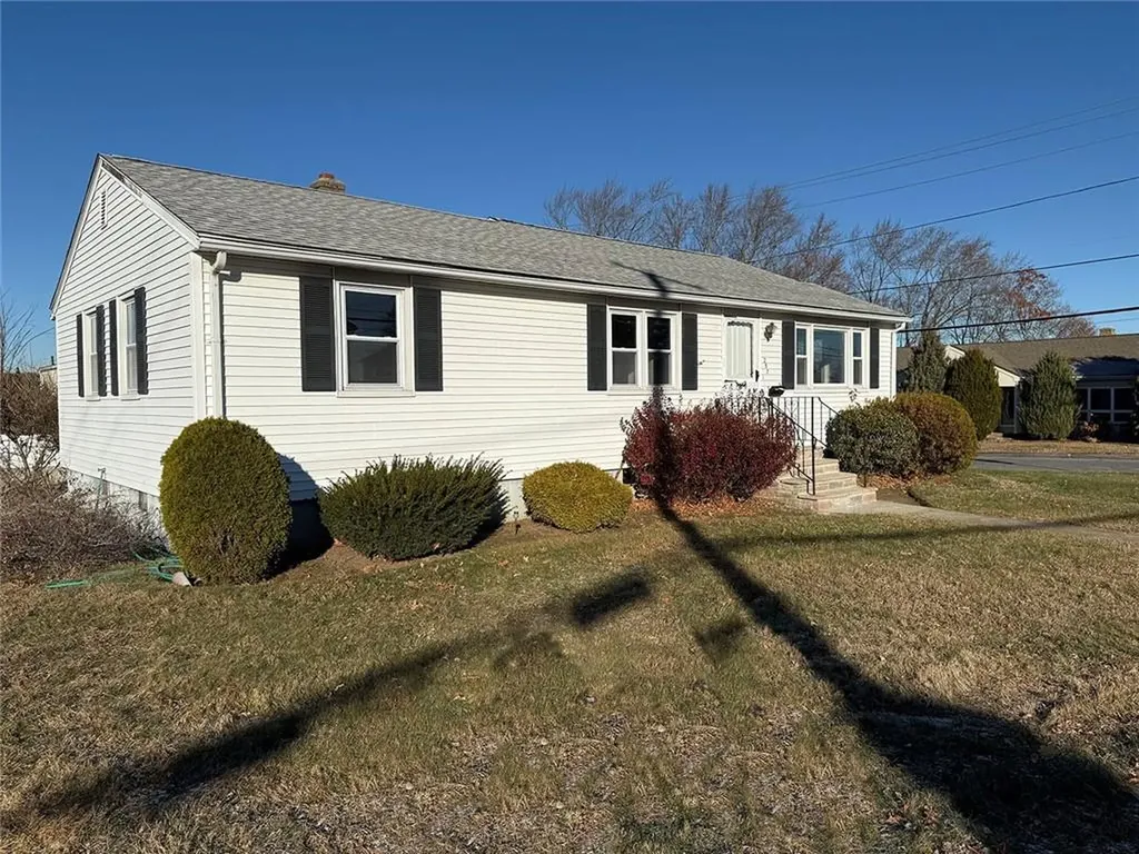 257 East View Avenue Cranston RI 02920