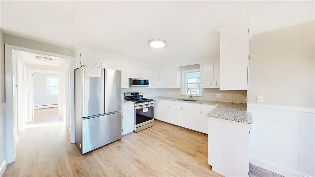 257 East View Avenue Cranston RI 02920