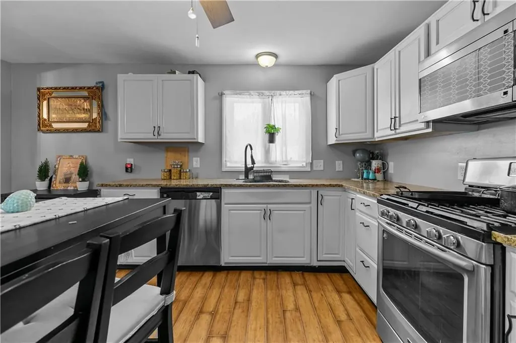 197 Church Street Woonsocket RI 02895