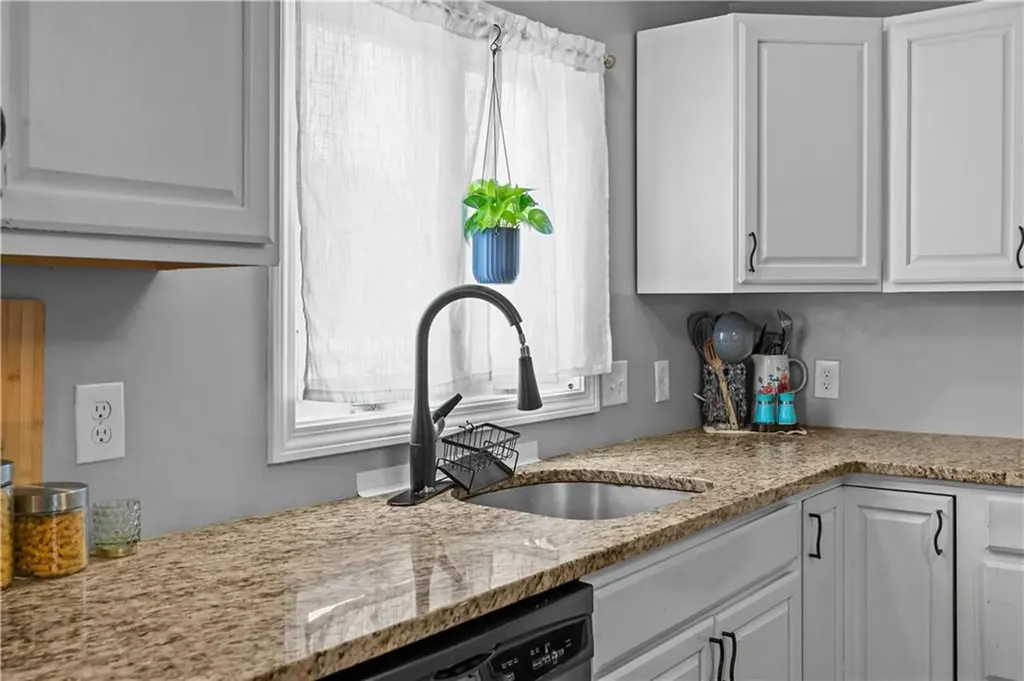 197 Church Street Woonsocket RI 02895