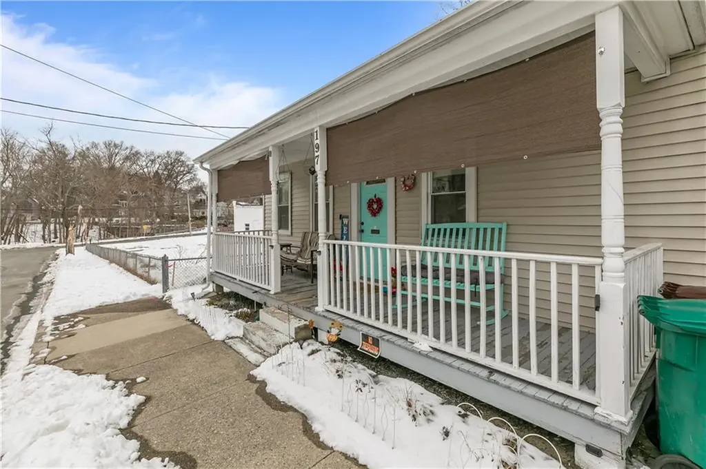 197 Church Street Woonsocket RI 02895