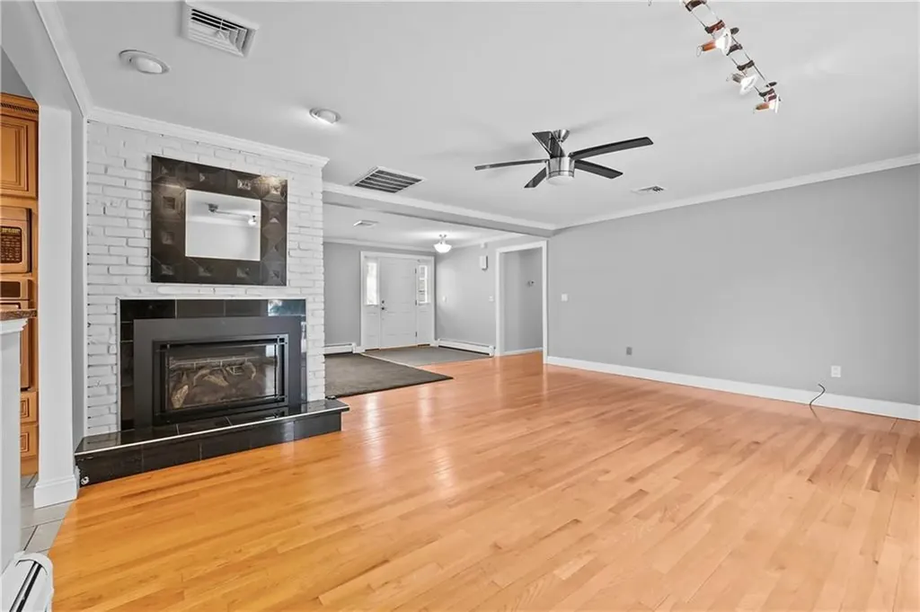 144 Harvard Street Cranston RI 02920