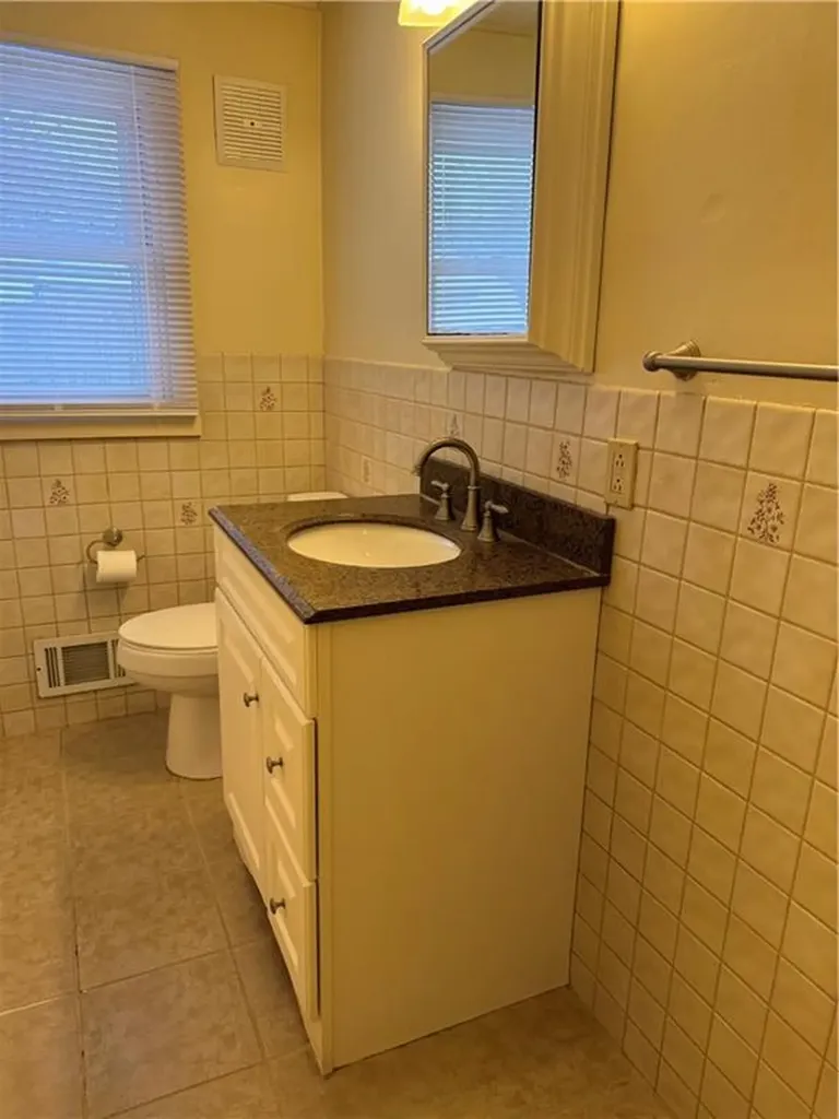 165 Hilton Road Warwick RI 02889