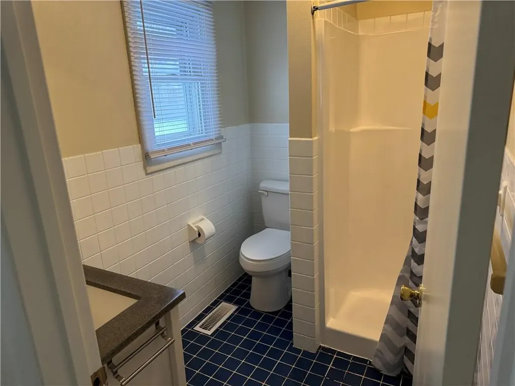 165 Hilton Road Warwick RI 02889