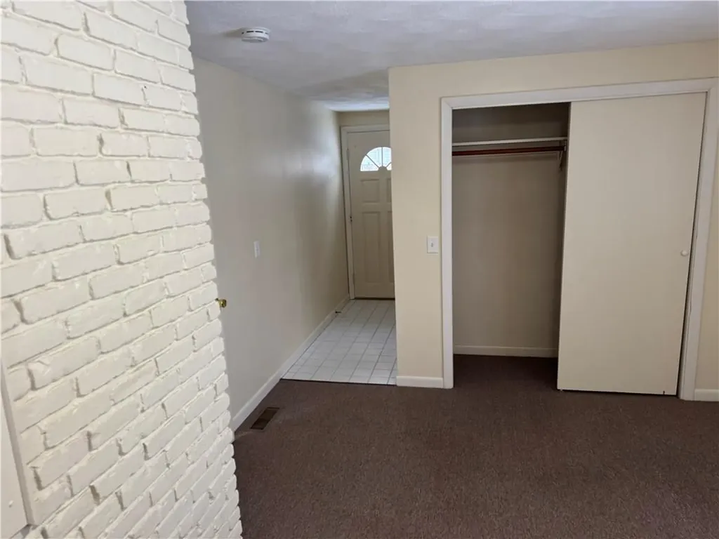 165 Hilton Road Warwick RI 02889