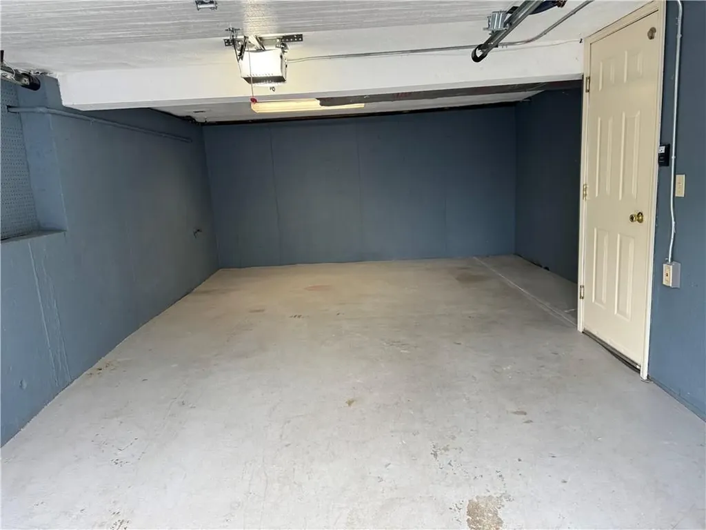 165 Hilton Road Warwick RI 02889