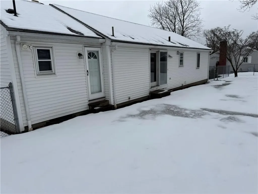 165 Hilton Road Warwick RI 02889