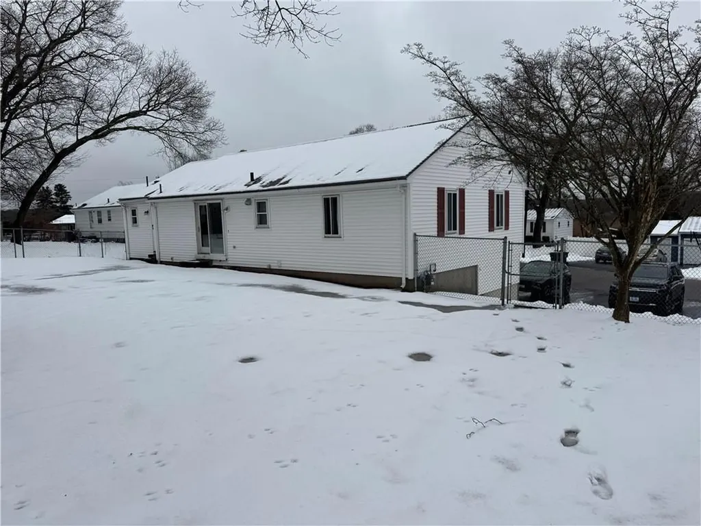 165 Hilton Road Warwick RI 02889