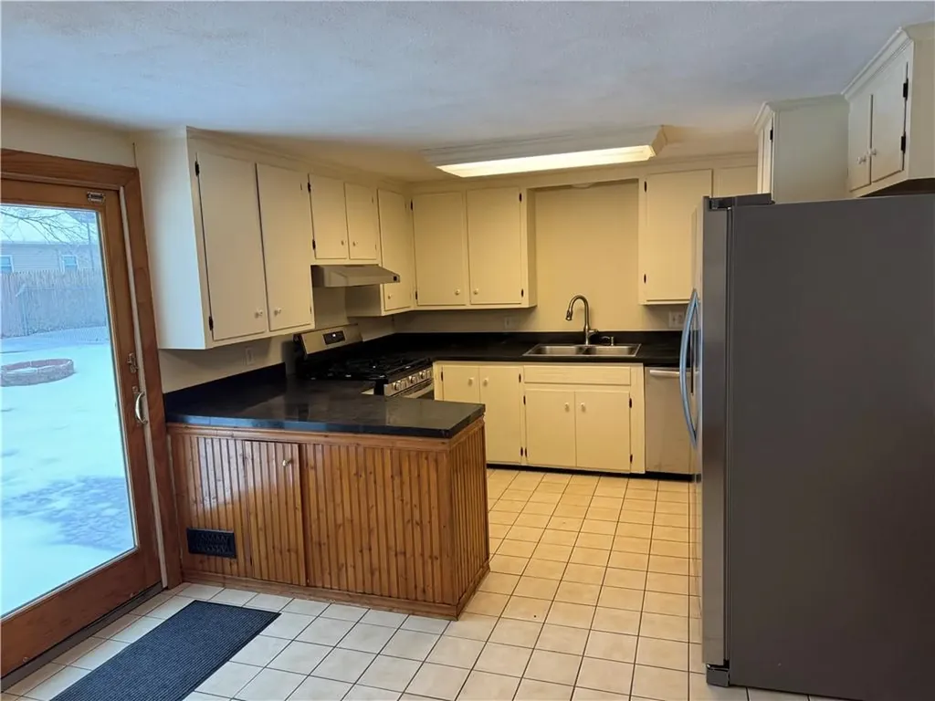 165 Hilton Road Warwick RI 02889