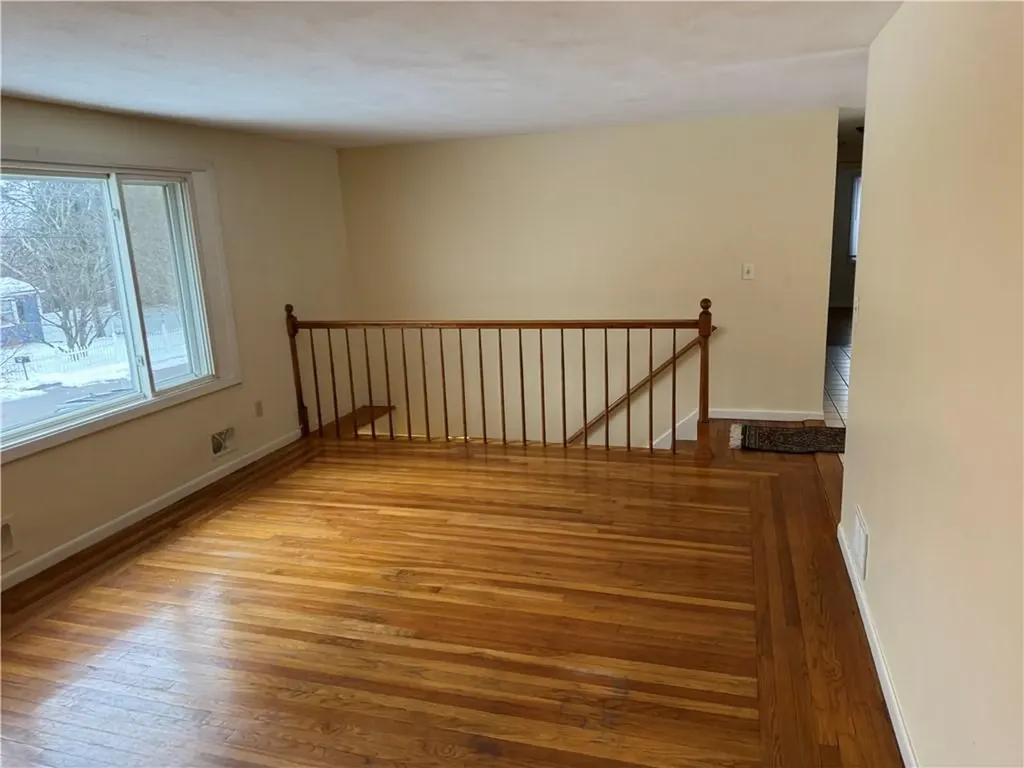 165 Hilton Road Warwick RI 02889