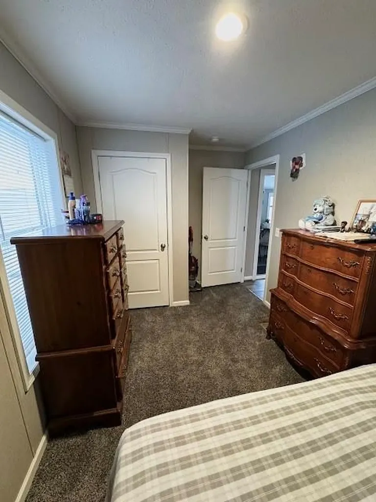 242 Manton Street Pawtucket RI 02861