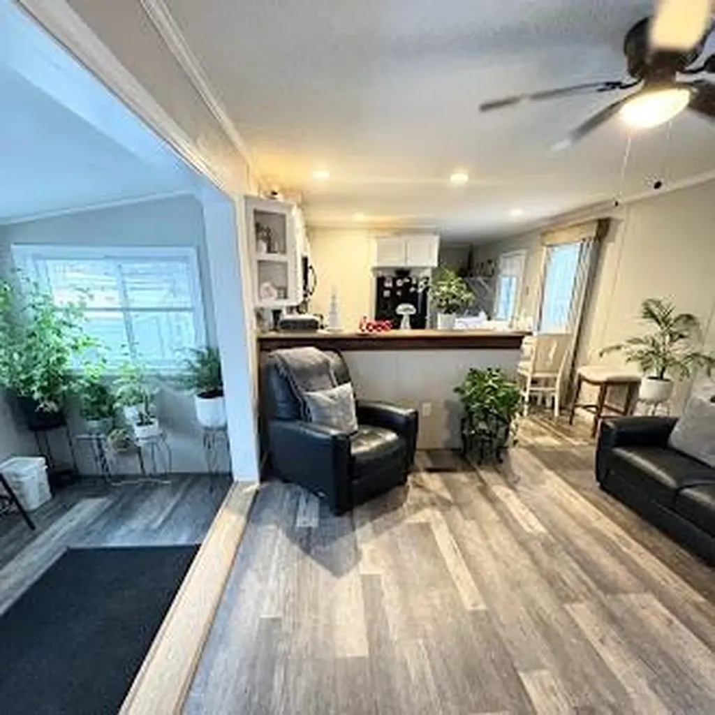 242 Manton Street Pawtucket RI 02861