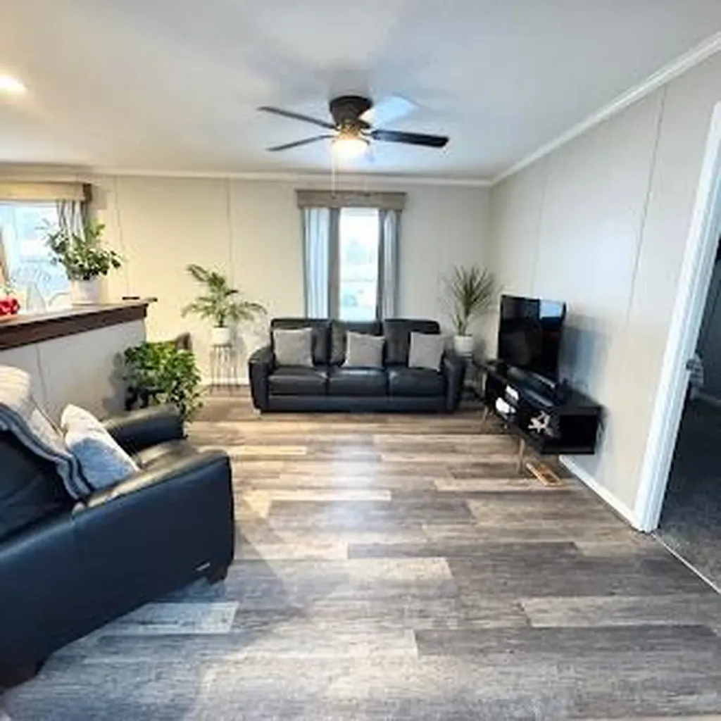 242 Manton Street Pawtucket RI 02861