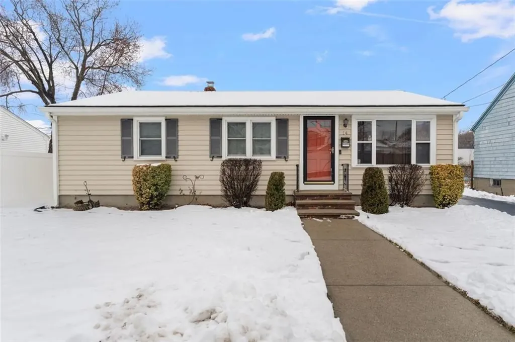 14 Byron Street Cranston RI 02920