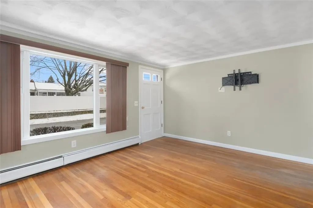 14 Byron Street Cranston RI 02920