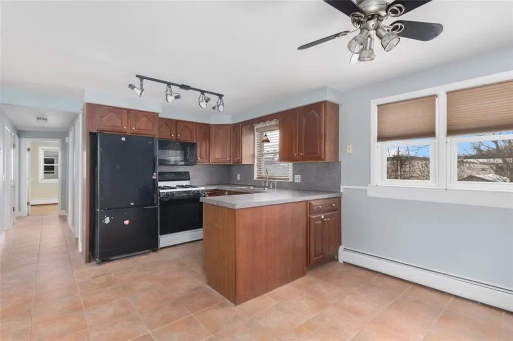 14 Byron Street Cranston RI 02920