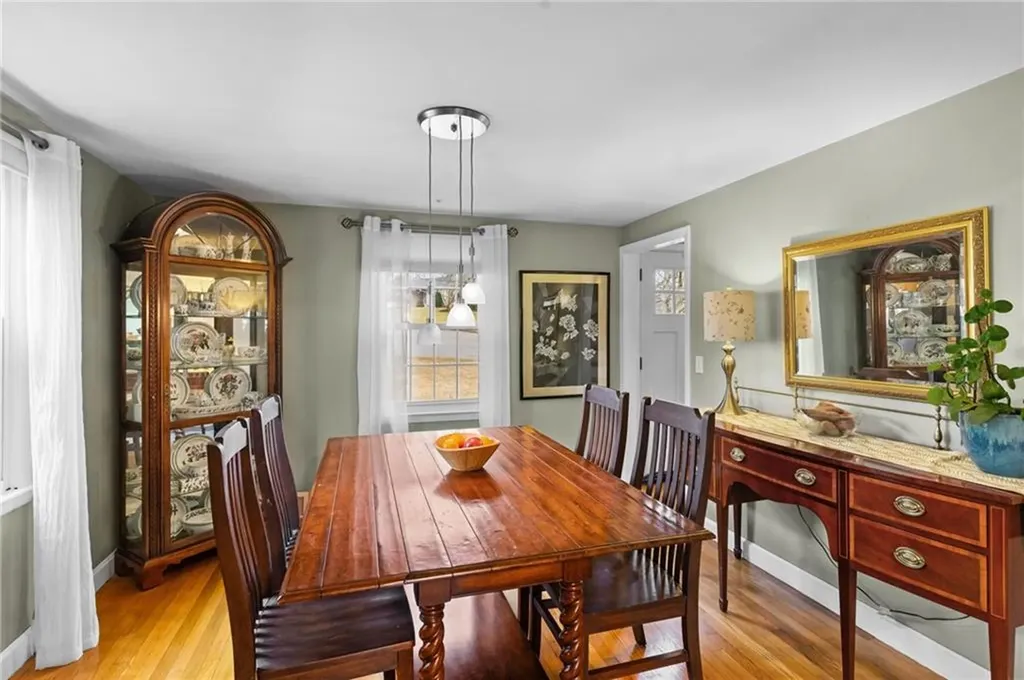 261 Glen Hills Drive Cranston RI 02920