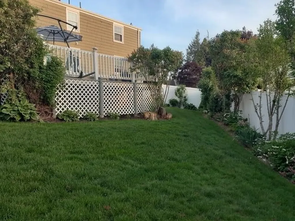 261 Glen Hills Drive Cranston RI 02920