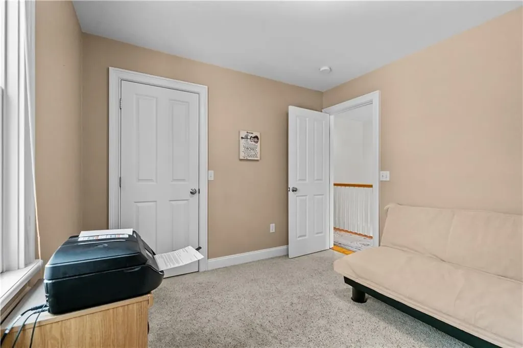 28 Bradford Street Warren RI 02885