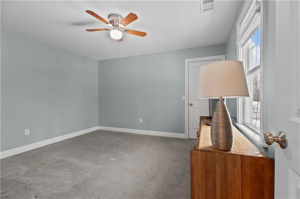 28 Bradford Street Warren RI 02885