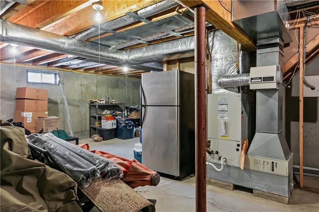 28 Bradford Street Warren RI 02885