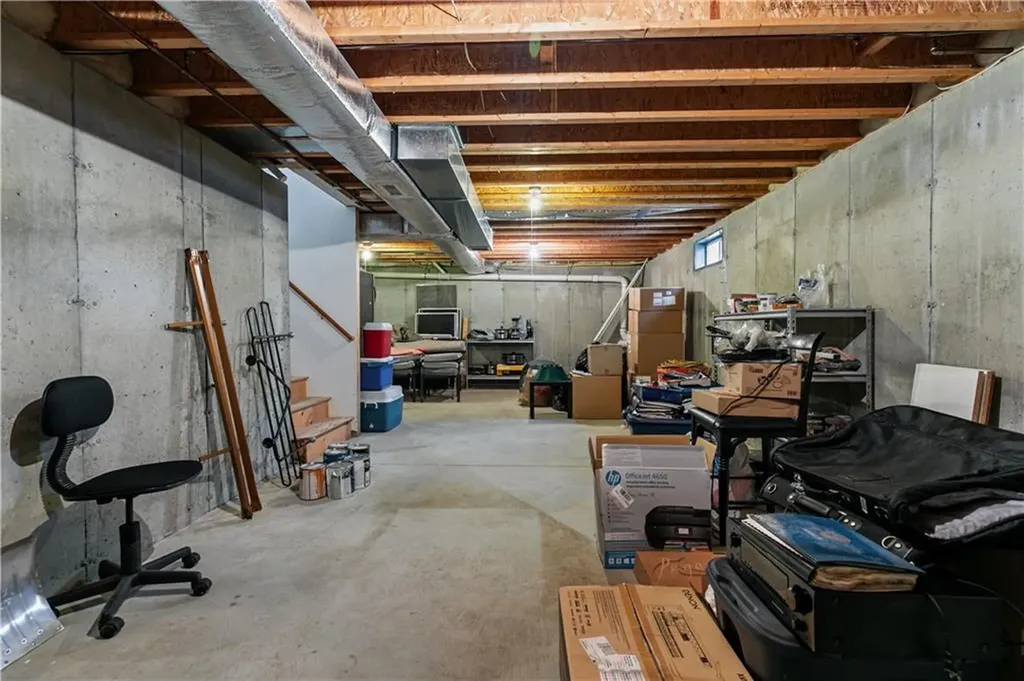 28 Bradford Street Warren RI 02885