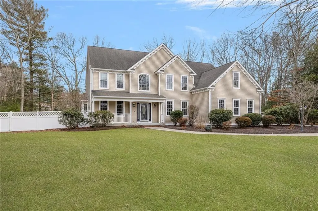 50 Midnight Court North Kingstown RI 02874