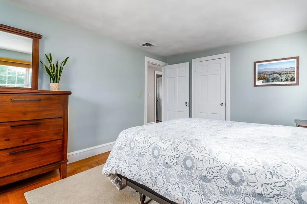 11 Bradford Road Cranston RI 02910