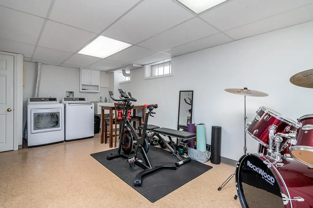 11 Bradford Road Cranston RI 02910